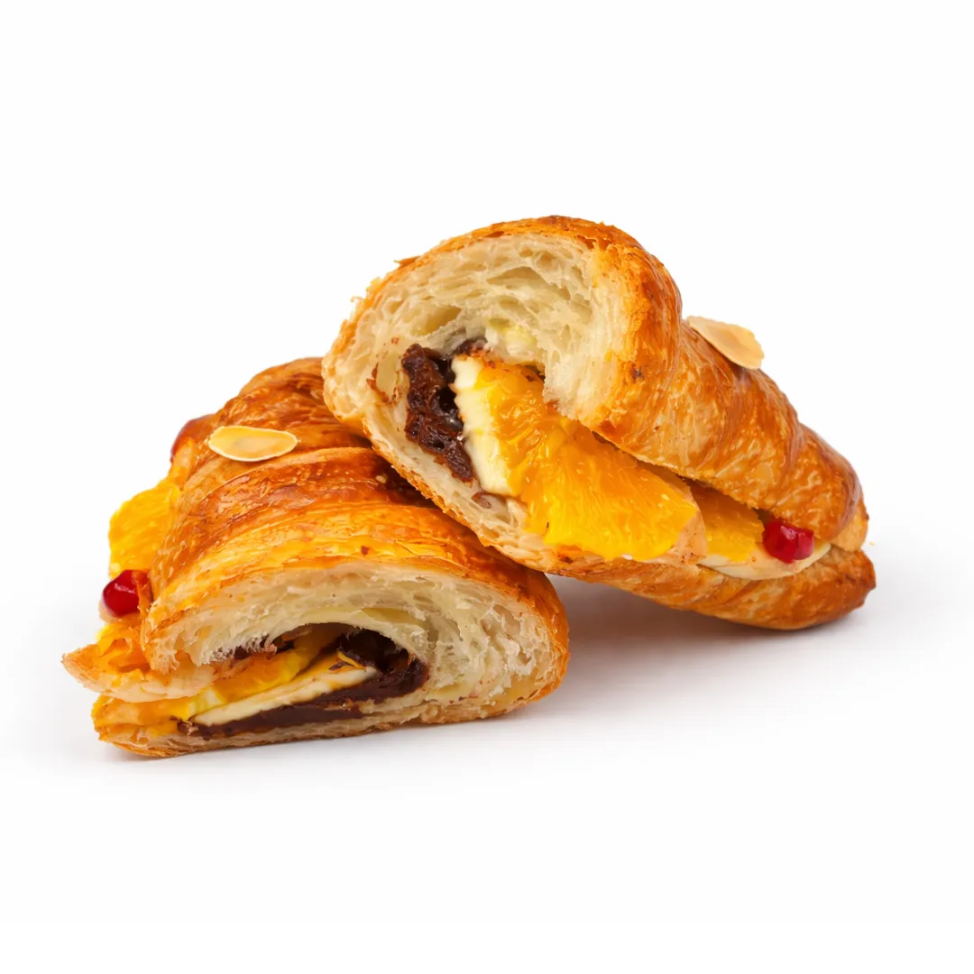Сroissant z kremem czekoladowym i bananem