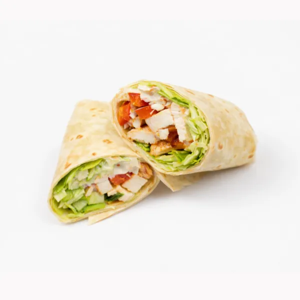 Tortilla z kurczakiem i sosem cezar
